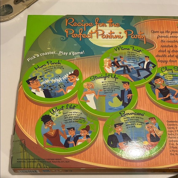 Partini boxed set, party game, Parker brothers, coaster, drinking games adult - Picture 4 of 7